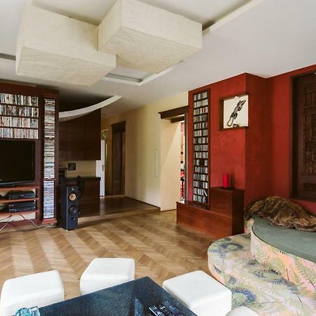 Luxury Apartment View On To The Castle Будапеща Екстериор снимка
