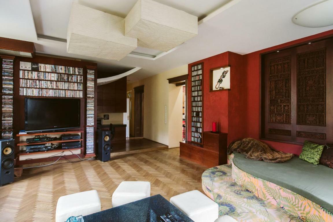 Luxury Apartment View On To The Castle Будапеща Екстериор снимка