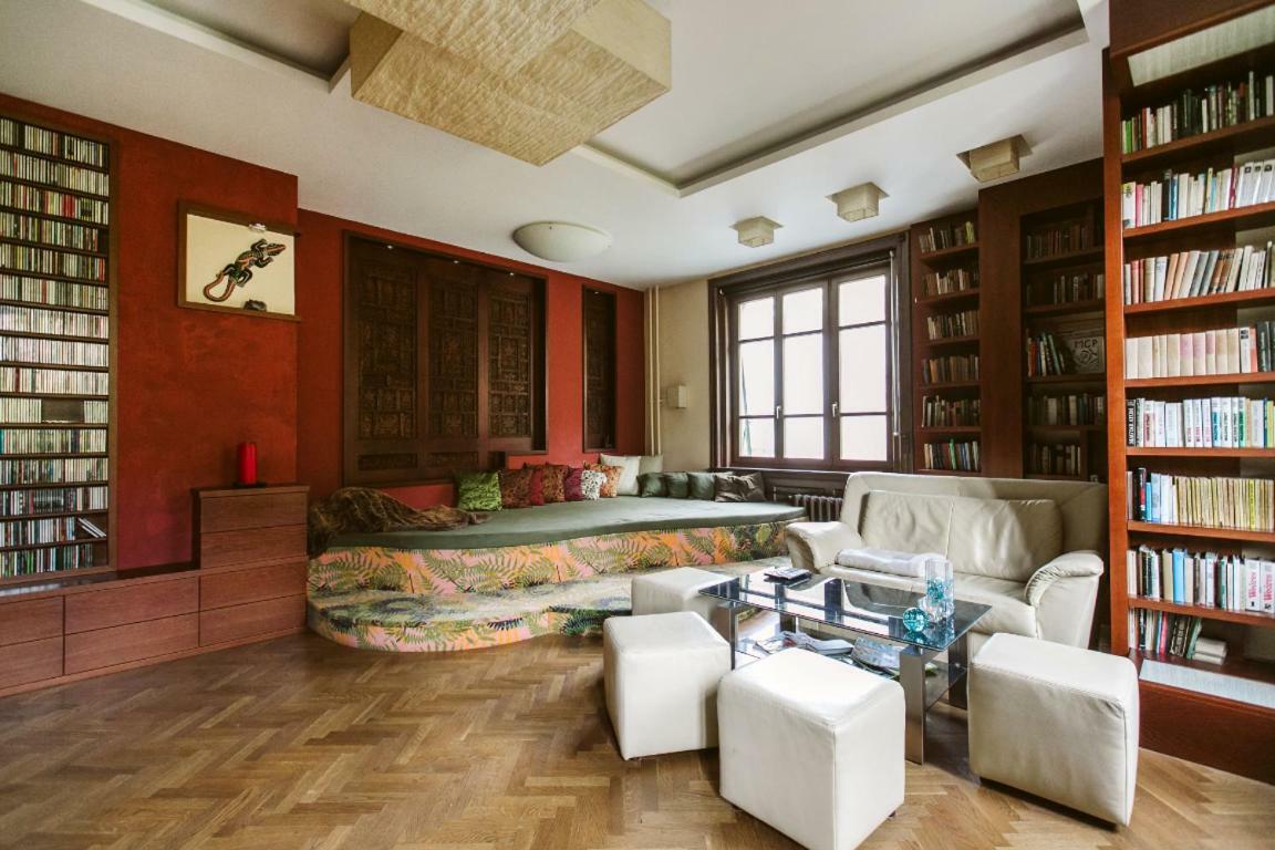 Luxury Apartment View On To The Castle Будапеща Екстериор снимка